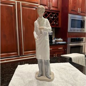 Nao by Lladro Doctor figurine